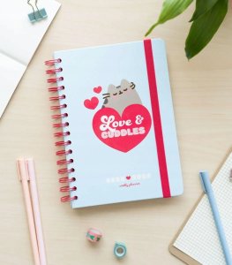 Pusheen Planner tygodniowy 2023/2024 z kolekcji Purrfect Love (14.8 x 21 cm) 8