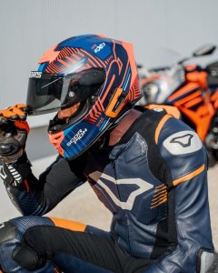 Słuchawka Cardo Packtalk EDGE KTM Sprzęt do rozmów 4
