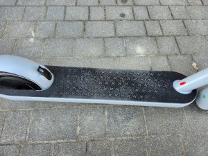 Hulajnoga elektryczna SoFlow - SO ONE+ E-Scooter 7,8 Ah srebrnoszary, z dopuszczeniem na drogach 4