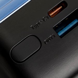 RivaCase Power Bank 30000 mAh QC/PD 65W LCD for Laptop czarny 9