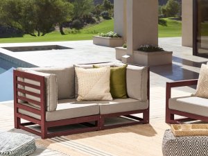 Beliani Sofa ogrodowa drewniana 2-osobowa mahoniowy brąz TRANI 2
