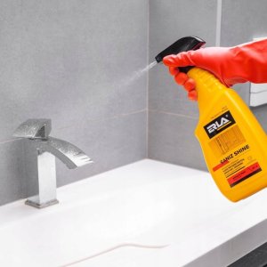 Erla K2 PŁYN DO MYCIA I IMPREGNACJI KABIN PRYSZNICOWYCH, ARMATURY, CERAMIKI. SANIZ SHINE 750ML 750 2