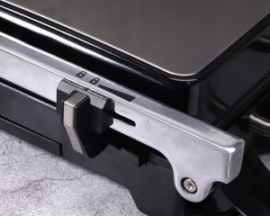 Grill elektryczny Aigostar 7