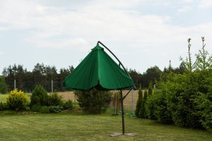 Chillafish Parasol Ogrodowy na wysięgniku bocznym, składany 3