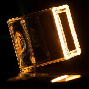 Segula SEGULA LED Floating Cube 86 klar E27 300Lm 2200K 3