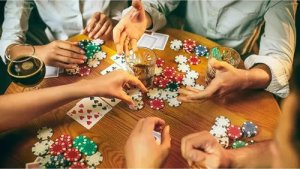 Malatec Poker - zestaw 300 żetonów w walizce HQ 23528 13