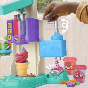 Play-Doh PLAY-DOH playset rainbow swirl ice cream 17