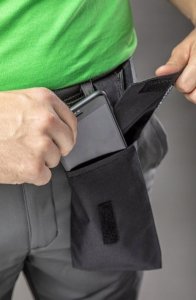 Högert Technik DALKEN kieszeń na telefon czarna uniwersalna 1 szt/op. 4