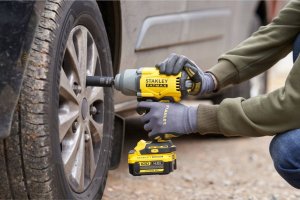 Klucz udarowy Stanley SFMCF940B 18 V 1/2" 5