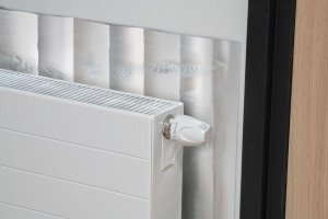 Kinzo Ekran termoizolacyjny/laminat ścienny 750x50cm 2