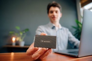 Dysk zewnętrzny SSD Verbatim Metal Mini 1TB Czarny (32031) 11