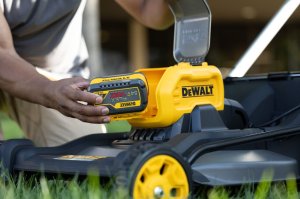 Kosiarka akumulatorowa Dewalt DCMWSP550N-XJ 22