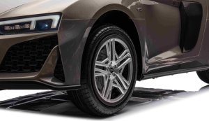 1PUNKT Pojazd Audi Spyder R8 LIFT Szary 10