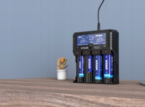 Xtar XTAR Dragon VP4L Plus Baterijų įkroviklis 2