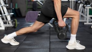 Rebel Active Kettlebell żeliwny 4kg, ACTIVE 7