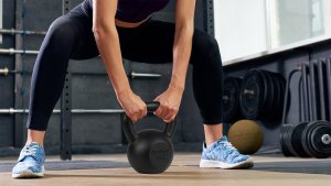 Rebel Active Kettlebell żeliwny 4kg, ACTIVE 8
