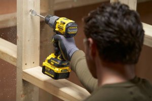 Wiertarko-wkrętarka Stanley FatMax V20 SFMCD726B 18 V 9