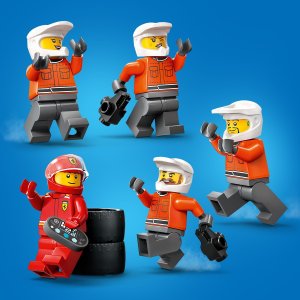 LEGO City Formula 1 F1® Pit stop i mechanicy z bolidem Ferrari  (60443) 6