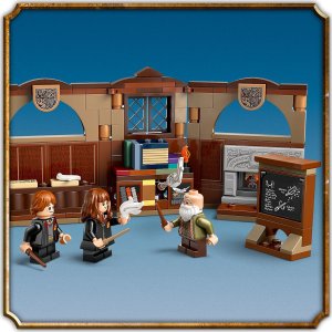 LEGO Harry Potter Zamek Hogwart™: Zajęcia z zaklęć i uroków (76442) 5