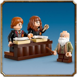LEGO Harry Potter Zamek Hogwart™: Zajęcia z zaklęć i uroków (76442) 7