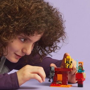 LEGO Minecraft Bitwa na moście Netheru (21266) 2