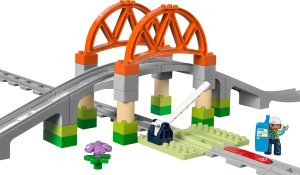 LEGO Duplo Most i tory kolejowe — zestaw rozszerzający (10426) 8