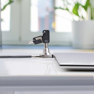 Linka zabezpieczająca StarTech NOBLE WEDGE CABLE LOCK 1.5M 7