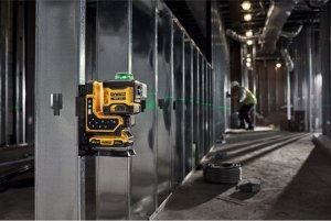 Dewalt DEWALT. LINEAR LASER 18V   DCLE34035D1 GREEN 3x360 1x2.0Ah 8