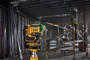 Dewalt DEWALT. LINEAR LASER 18V   DCLE34035D1 GREEN 3x360 1x2.0Ah 9