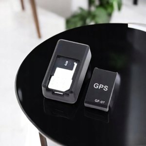 Moduł GPS QIKtech Mini lokalizator pojazdu gps tracker podsłuch ukryty sim śledzenie (czarny) 13