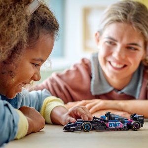 LEGO Speed champions Bolid F1® BWT Alpine Team A524 (77248) 3