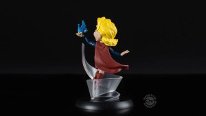 Figurka REPTI PLANET Q-FIG Marvel Supergirl 14x15cm 23013 2