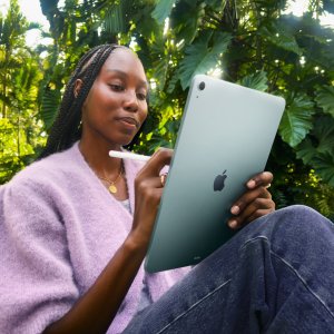 Tablet Apple iPad Air 11" 6 gen. 256 GB Beżowy (MCA44TY/A) 4