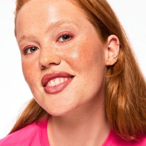 Essence Matte Comfort lipliner Konturówka do ust 8h perfect shade (10) 5