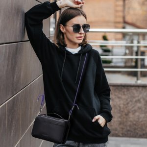 Innostyle INNOSTYLE SMYCZ DO TELEFONU NA SZYJE WKŁADKA CROSSBODY MOCNA FIOLETOWA 6MM 9