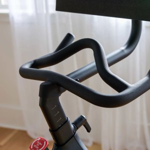 Rower stacjonarny NordicTrack Rower 24 Studio Bike NordicTrack z wyświetlaczem  dotykowym HD 6
