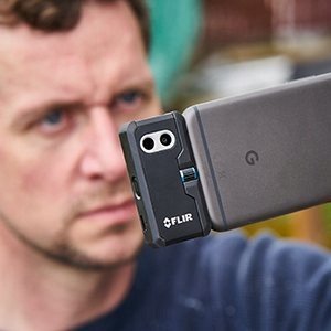 Flir FLIR ONE Pro kamera termowizyjna o wysokiej rozdzielczości (160 x 120) Nowa 3