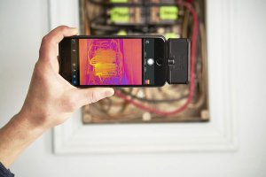 Flir FLIR ONE Pro kamera termowizyjna o wysokiej rozdzielczości (160 x 120) Nowa 7