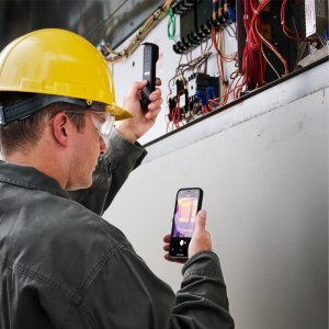 Flir FLIR KAMERA TERMOWIZYJNA Z ŁĄCZNOŚCIĄ BEZPRZEWODOWĄ FLIR ONE EDGE FOEDGE 5