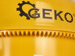 Geko #Betoniarka 120L 550W (1) 9