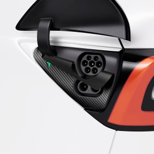 Spigen Tesla Protective Film and Wrap Set for Charge Port (EU), carbon - Tesla Model Y/3 8
