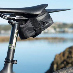 Blackburn Torba pod siodło BLACKBURN GRID MTB SEAT BAG black, wodoodporna, odblaskowa, 0,4L (NEW 2025) 6