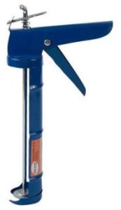 Mentor CAULKING GUN WITH TIN 320 ML OKKO 2