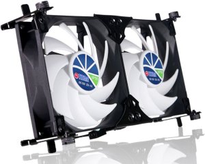 Wentylator Titan Titan TTC-SC22(C)/V2+ Kühlschrank-Doppellüfter 140x25mm IP55 für Camping 2