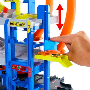Hot Wheels Mega Garaż GIGAPĘTLA Tor wyścigowy + auto JBM74 4