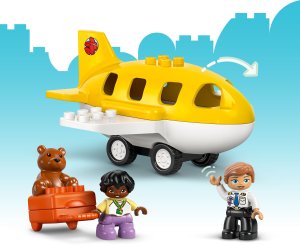 LEGO Duplo Pierwszy raz na lotnisku (10443) 5