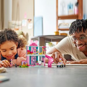 LEGO Disney Miki i przyjaciele Hotel dla zwierząt Minnie (43274) 2