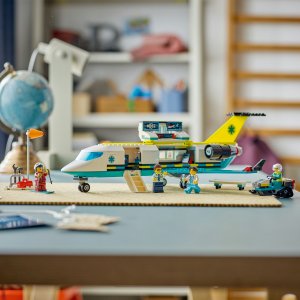 LEGO City Samolot pogotowia ratunkowego (60465) 4
