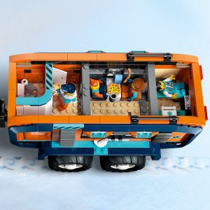 LEGO City Ciężarówka z laboratorium arktycznej odkrywczyni (60471) 5