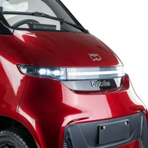 Czterokołowiec lekki, skuter elektryczny zabudowany z dachem MICRO CAR BILI BIKE SIGMA 4 LIT LiFePO4 czerwony ciemne wnętrze 7